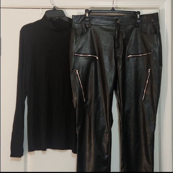 (NWOT) Vegan Leather Pants, Size 30 - Picture 3 of 8